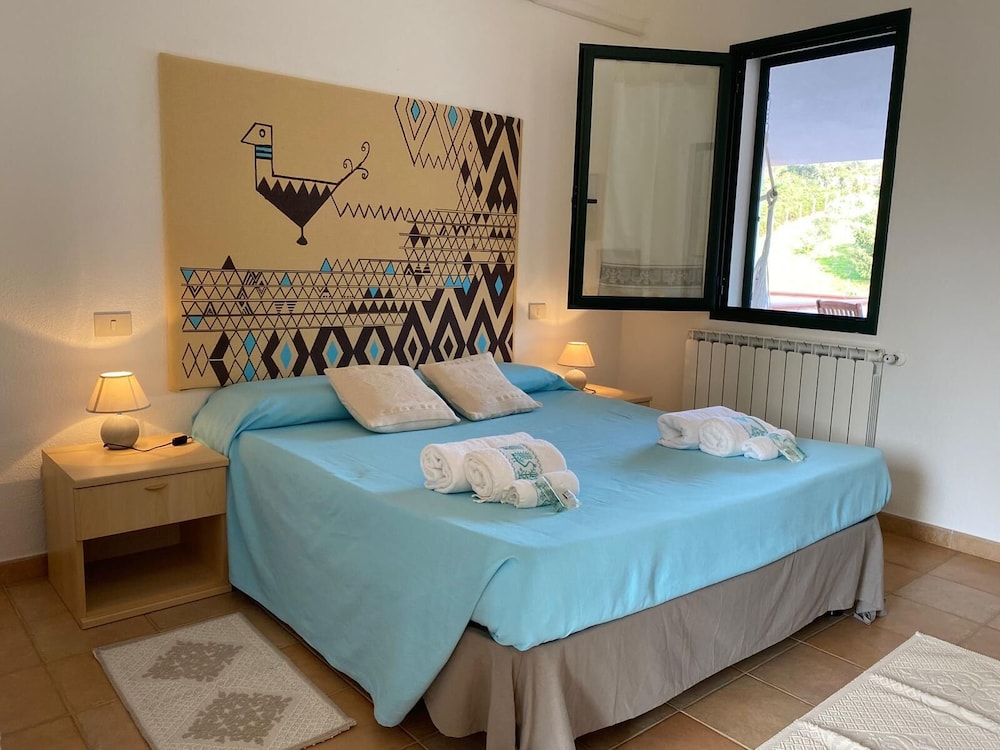 Double Room, 1 Queen Bed