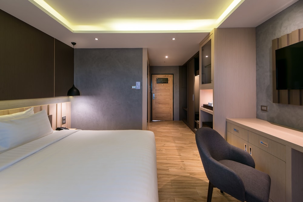 Hug Deluxe Double Room photo 3