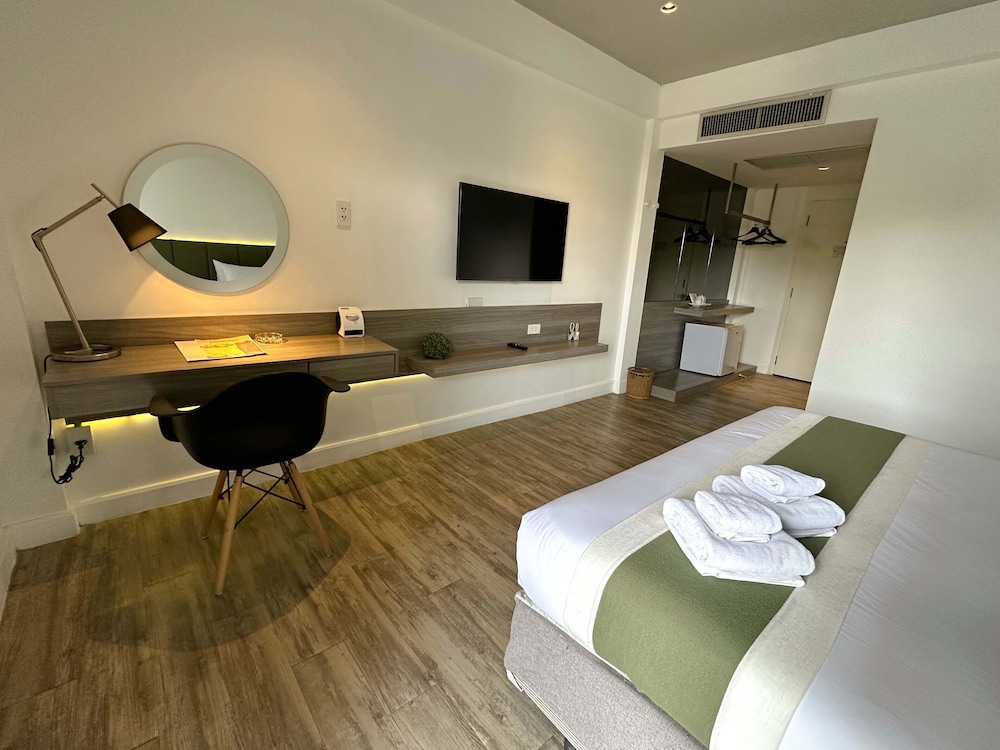 Superior Twin Room, 2 Twin Beds photo 2