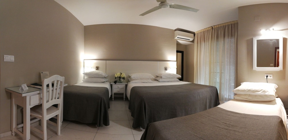 Double Room, Sea View