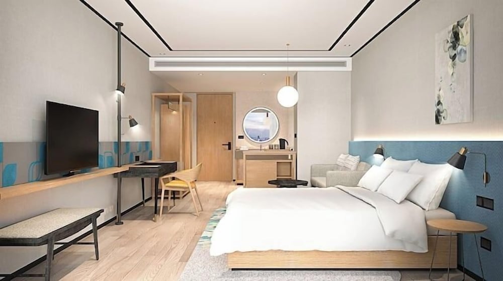 Deluxe Room, 1 King Bed