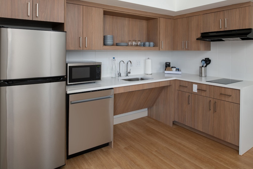 Suite, 1 Bedroom photo 3
