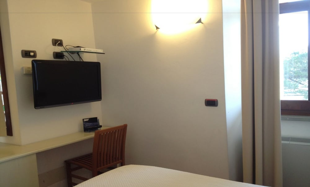 Triple Room - Photo 6