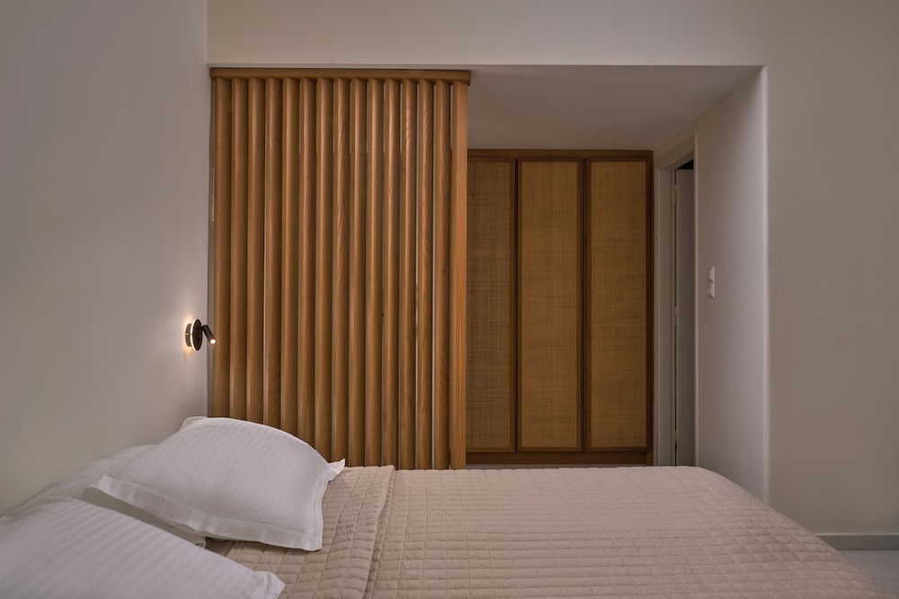 Deluxe Room, Sea View - Photo 2