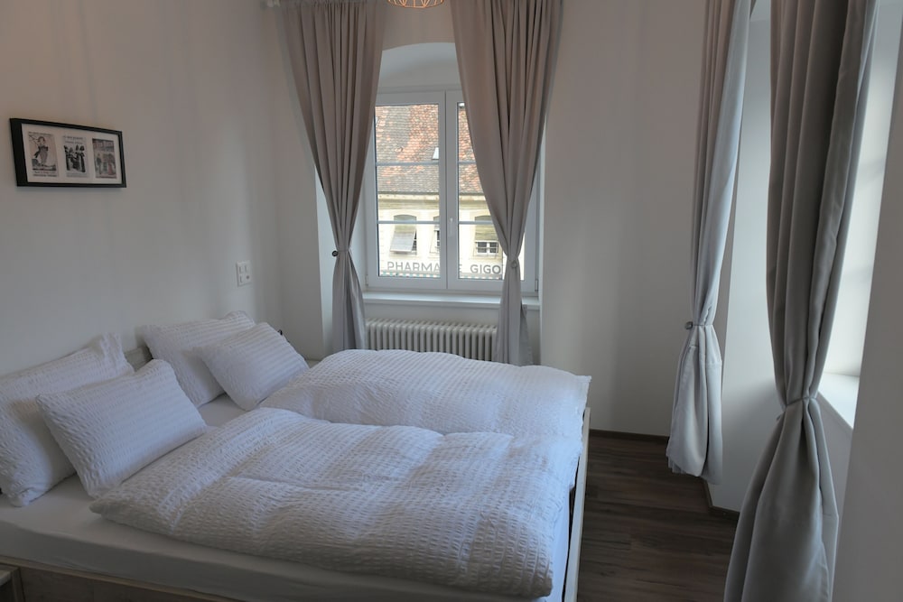 Premium Studio (No 2)