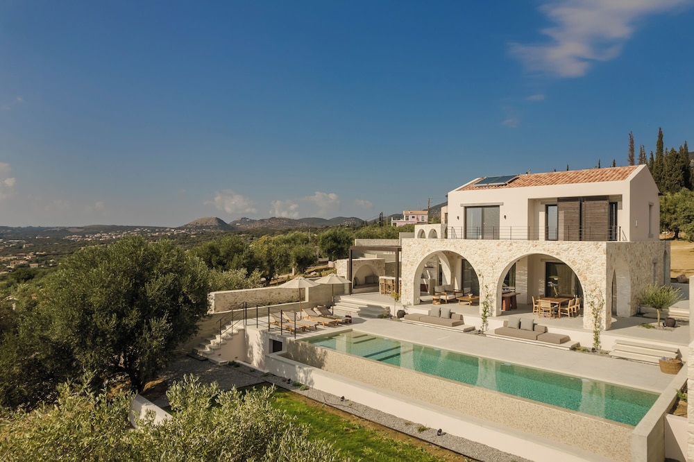 Garden Edge Two-Bedroom Villa with Private Pool and Sea View
