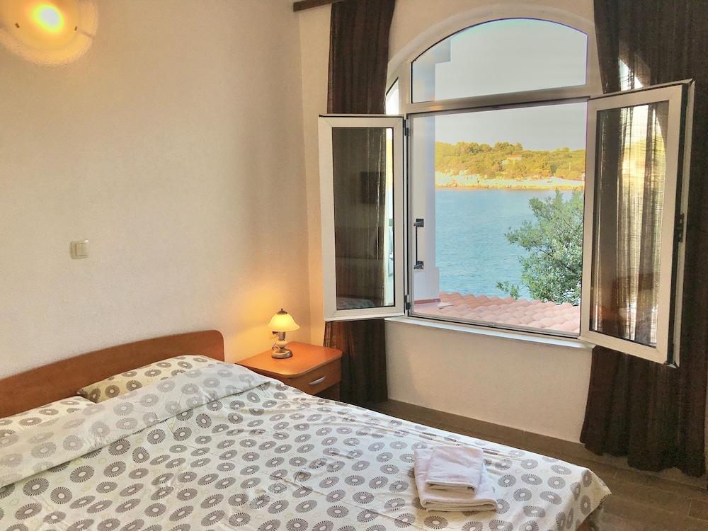 Apartment, 2 Bedrooms, Sea View
