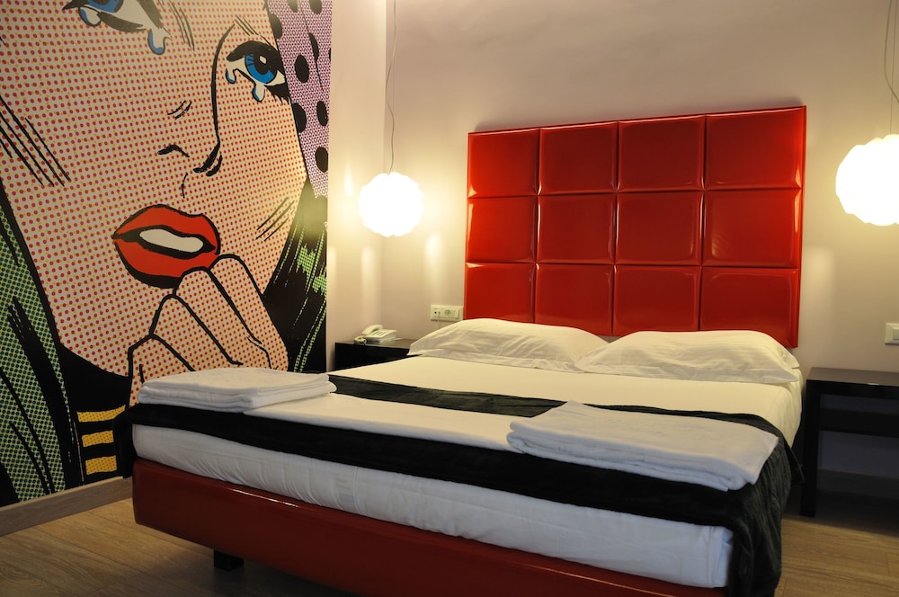 Exclusive Double or Twin Room photo 1