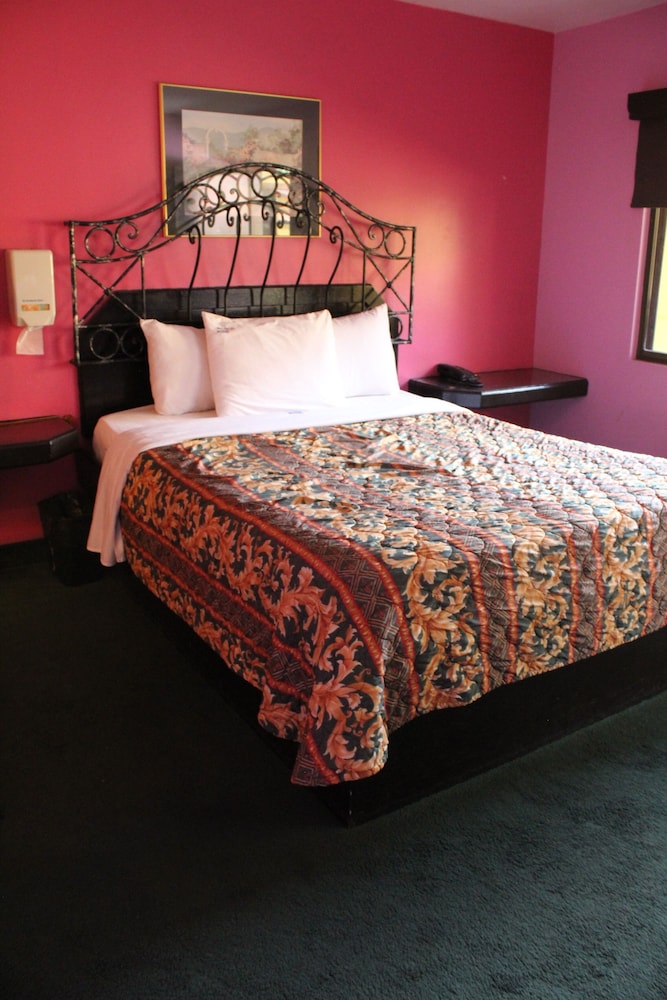 Standard Room photo 1