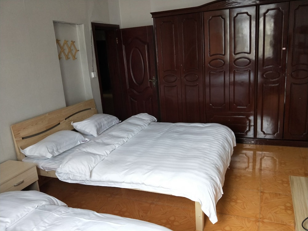 Twin Room, 2 Double Beds photo 1