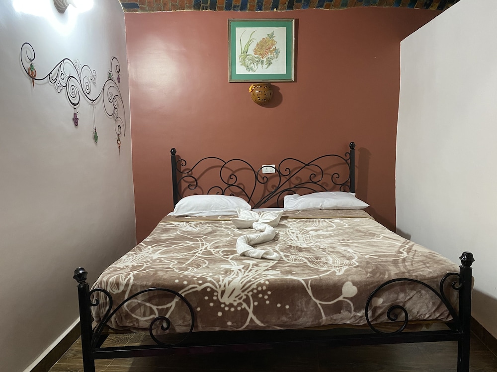 Standard Double Room photo 3
