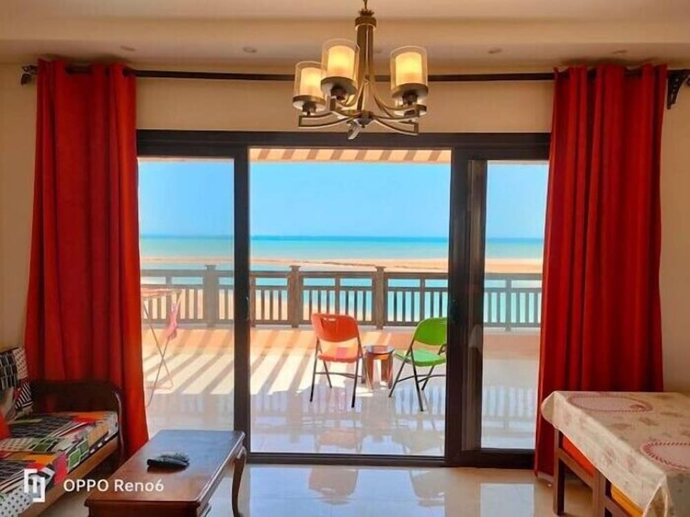Villa photo 1