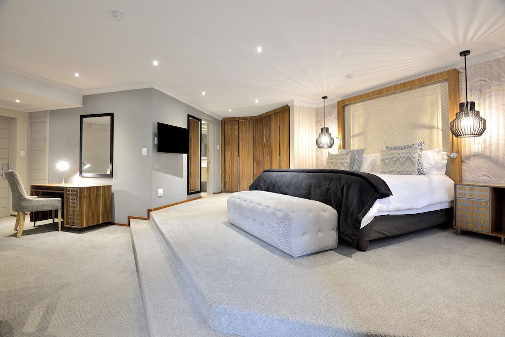 Executive King Suite photo 1