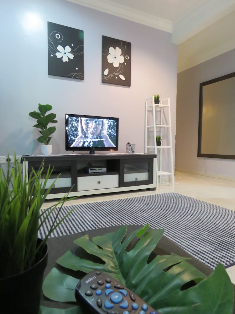Basic House, 3 Bedrooms, Non Smoking photo 1