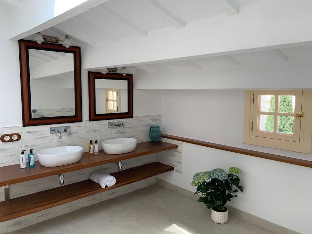 Superior Triple Room - Photo 7