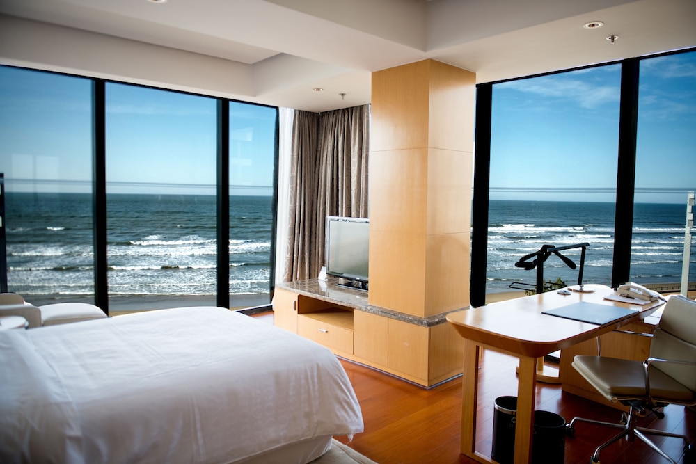 Family Suite, 1 Double Bed, Ocean View