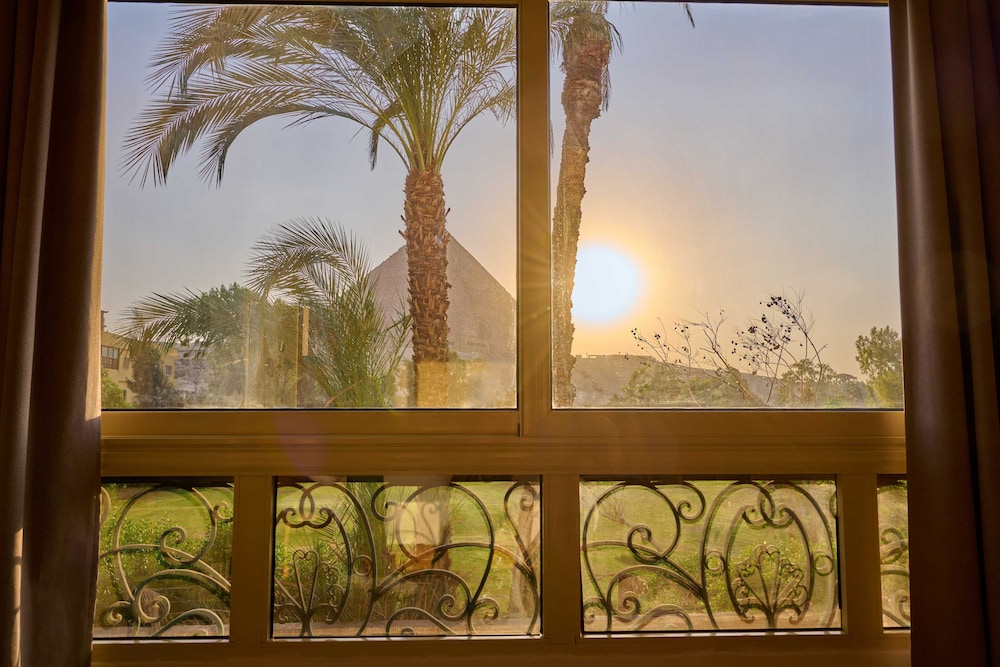 Deluxe Double Room, Golf View photo 3