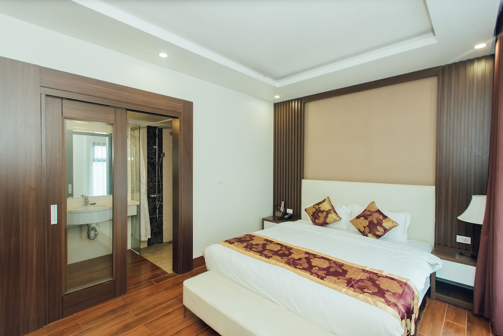 Romantic Suite photo 2