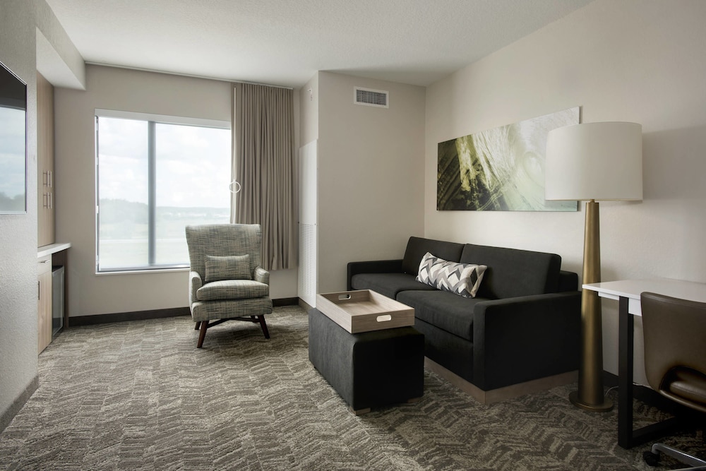 Suite, 1 Bedroom, Courtyard View