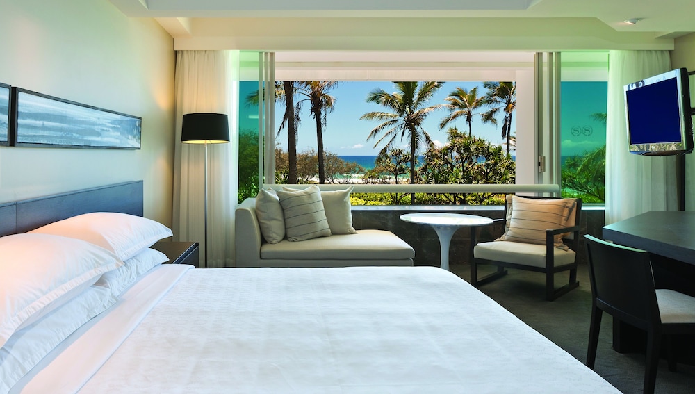 Room, 2 Queen Beds, Partial Ocean View - Photo 5