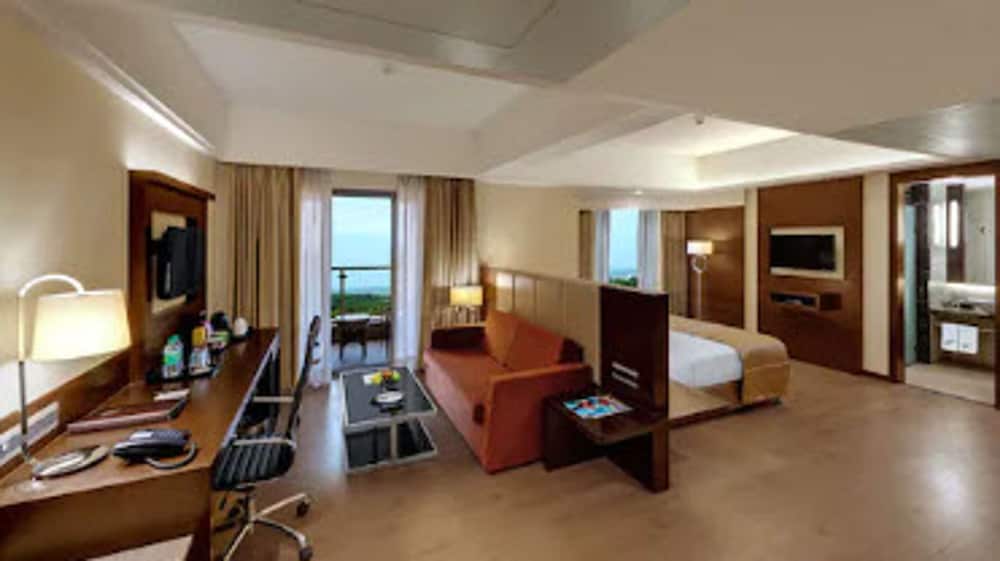 Winter Green Premium Room photo 3