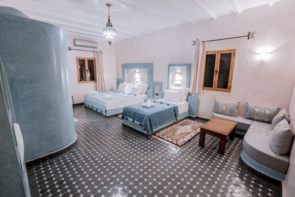 Family Suite, Multiple Beds photo 2