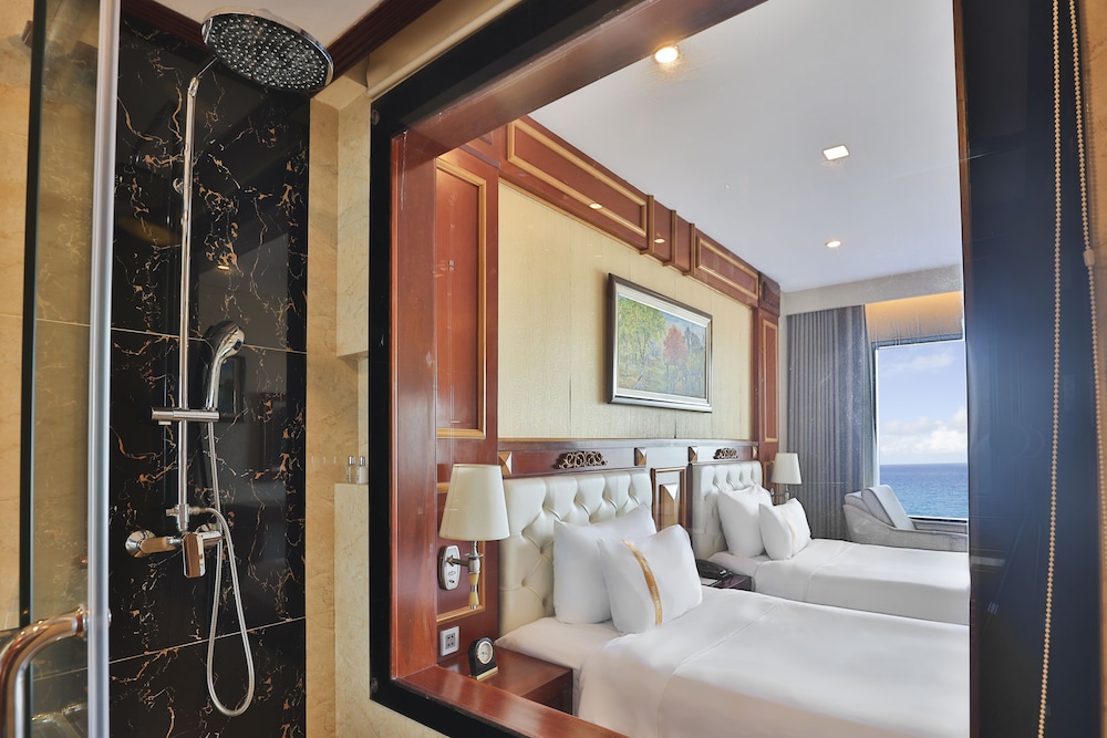 Deluxe Twin Ocean View - Photo 5