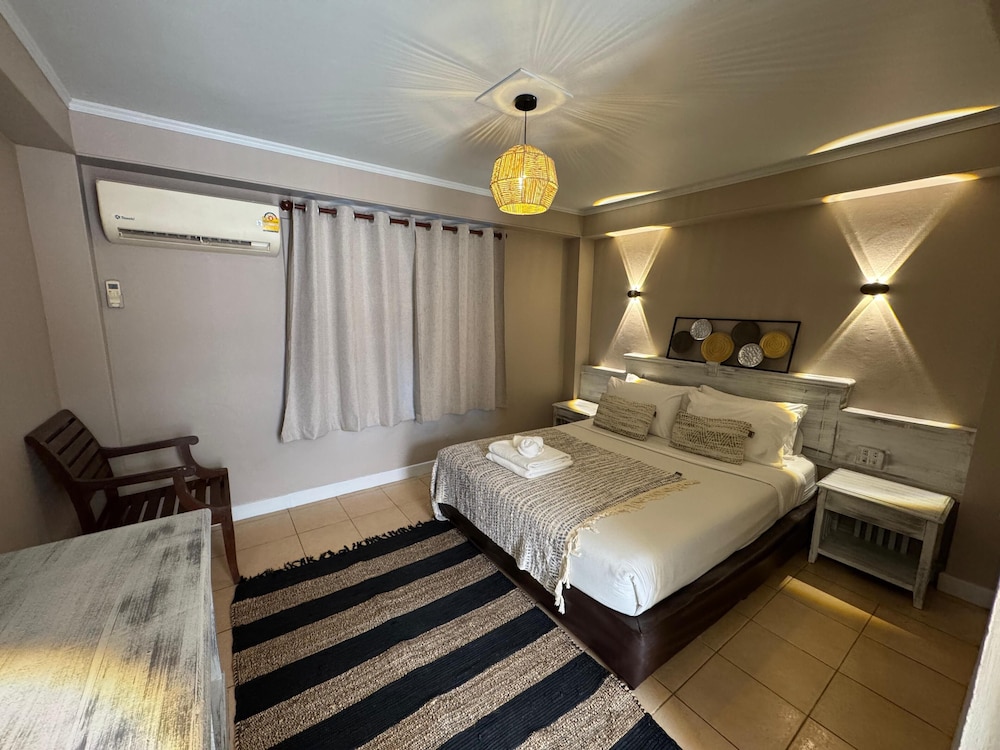 Standard Room, City View