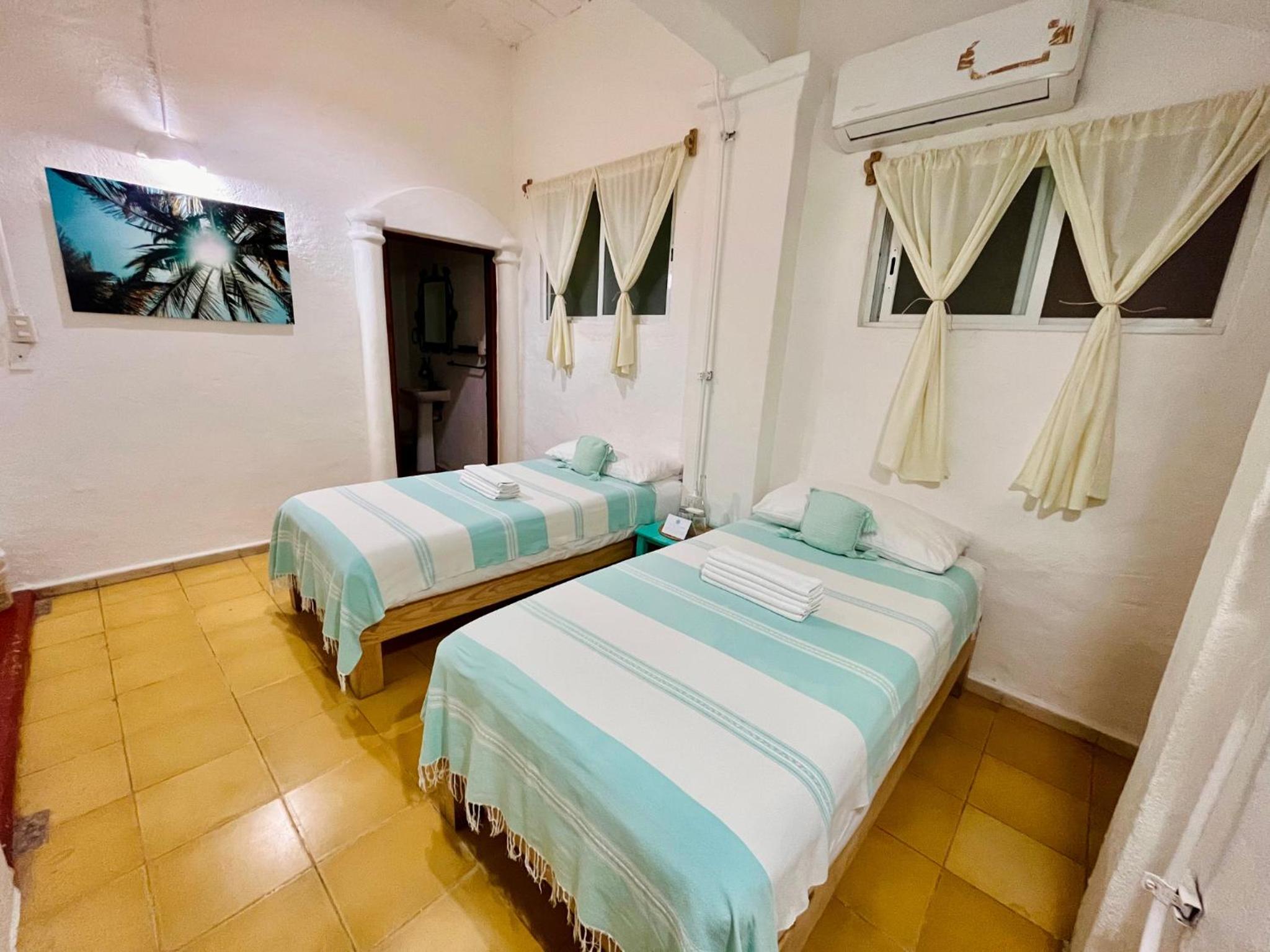 Budget Triple Room photo 3