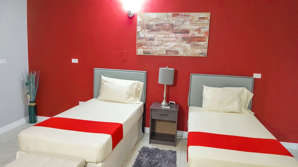Superior Apartment, 2 Bedrooms, Ground Floor photo 2