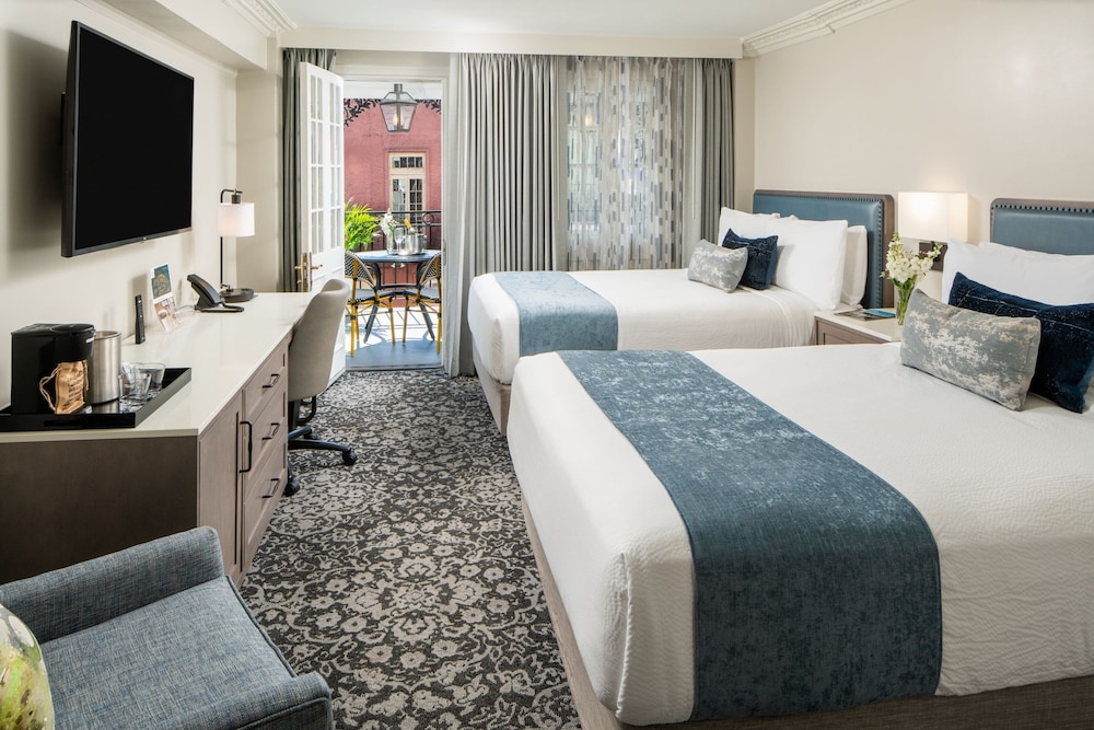Room, 2 Queen Beds, Courtyard View (Balcony) - Photo 2