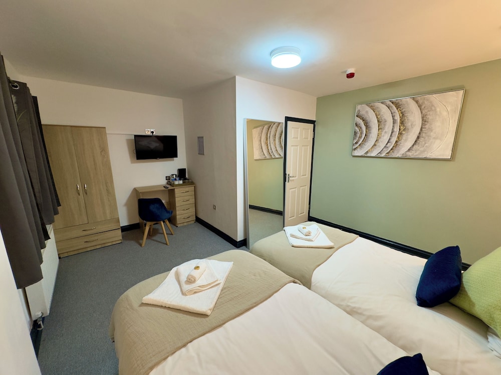Deluxe Twin Room