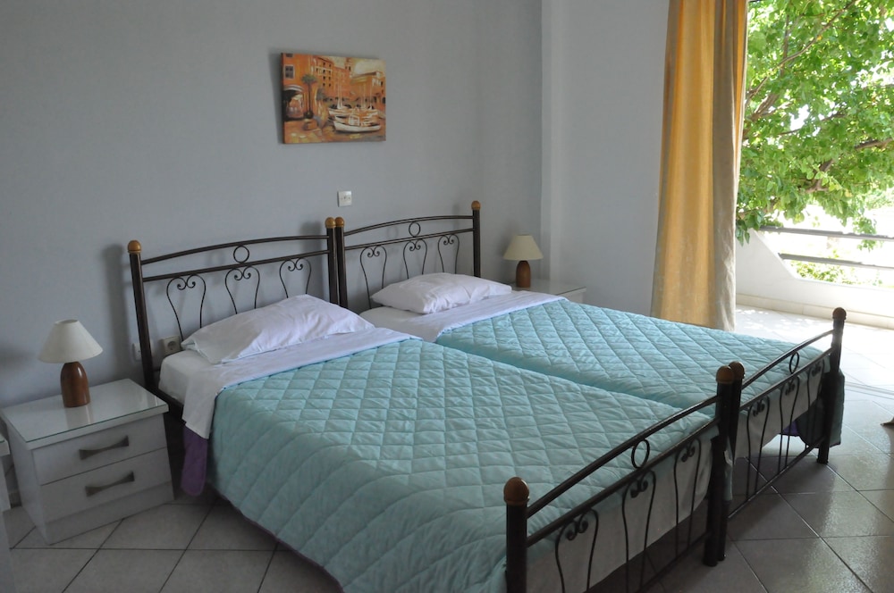 Family Apartment, 1 Bedroom, Kitchen, Sea View photo 1