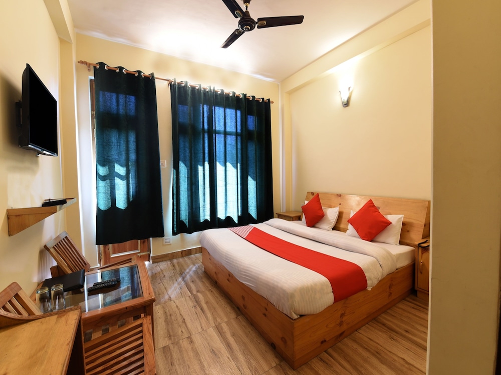 Deluxe Double Or Twin Room, 1 Queen Bed photo 1