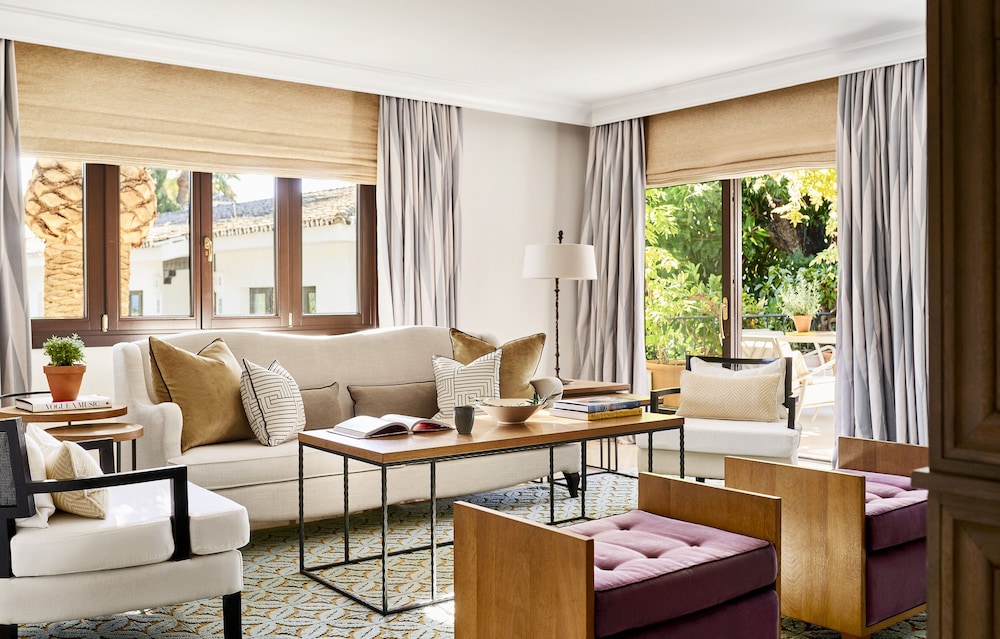 Suite (Conde Rudi)