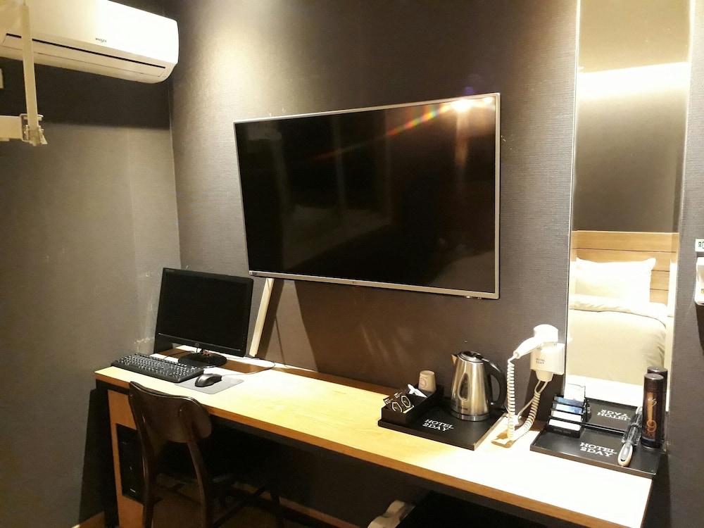 Standard Room photo 2