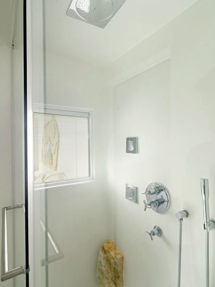 Deluxe Double Room, Sea View - Photo 2