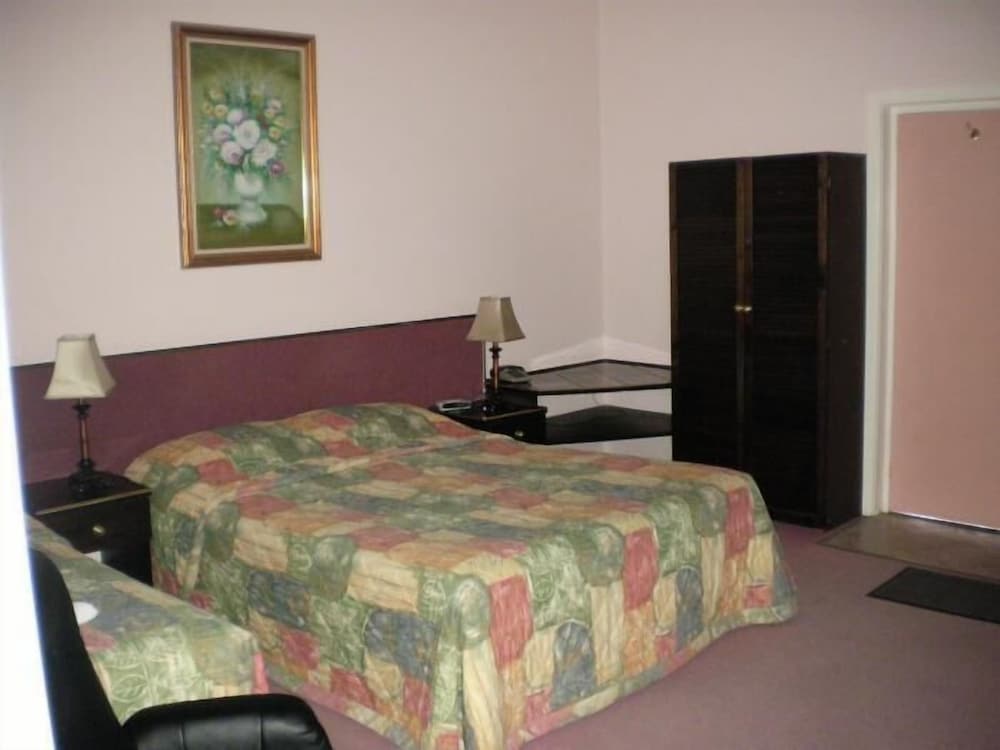Family Room, Non Smoking (Queen family) photo 2