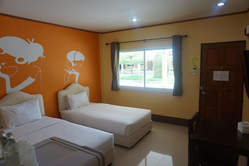Standard Twin Room photo 1