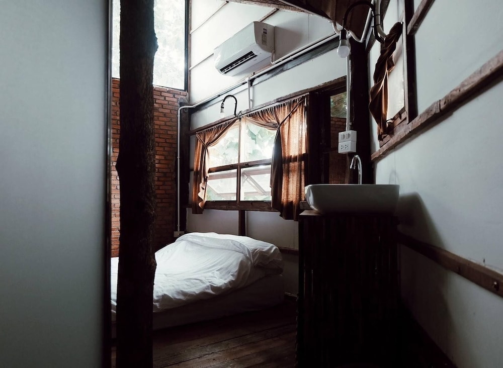 Standard Double Room photo 3