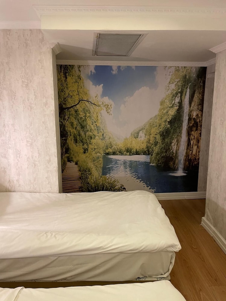 Economy Room photo 2