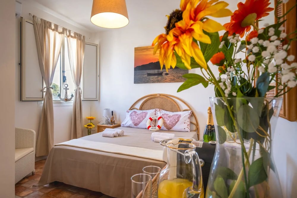 Room, 1 Bedroom, Smoking, Balcony