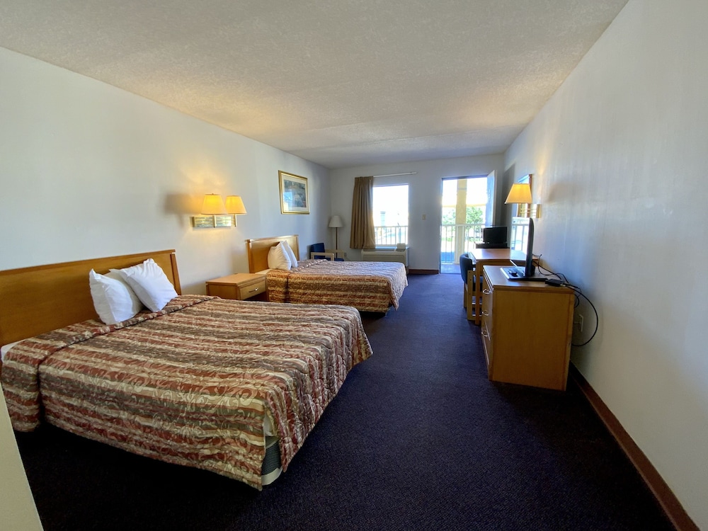 Standard Room, 2 Double Beds photo 1