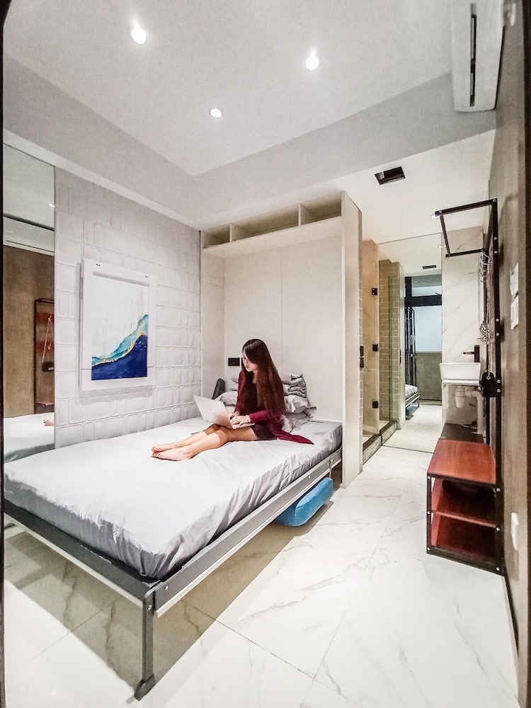 Premium Seaview Double Room w/ Balcony