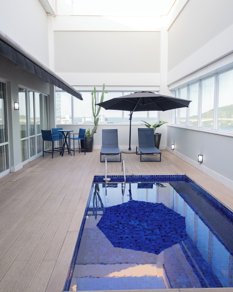 Presidential Suite, 1 King Bed, Sea View (165SQM Free WiFi ) thumbnail 5