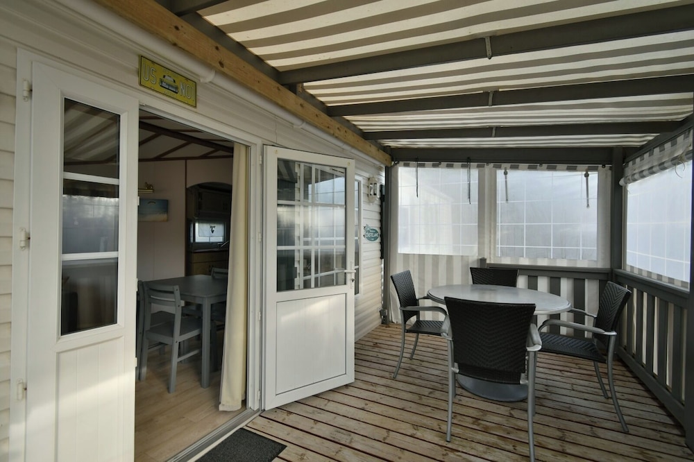 Mobile Home photo 3