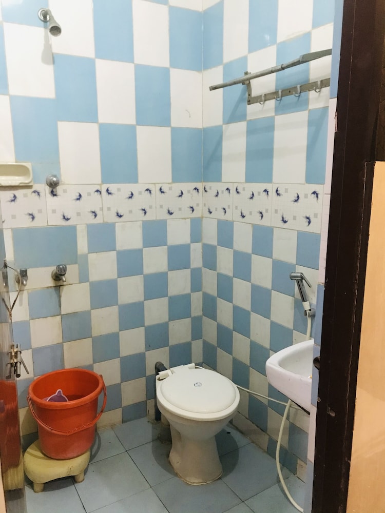Standard Room - Photo 2