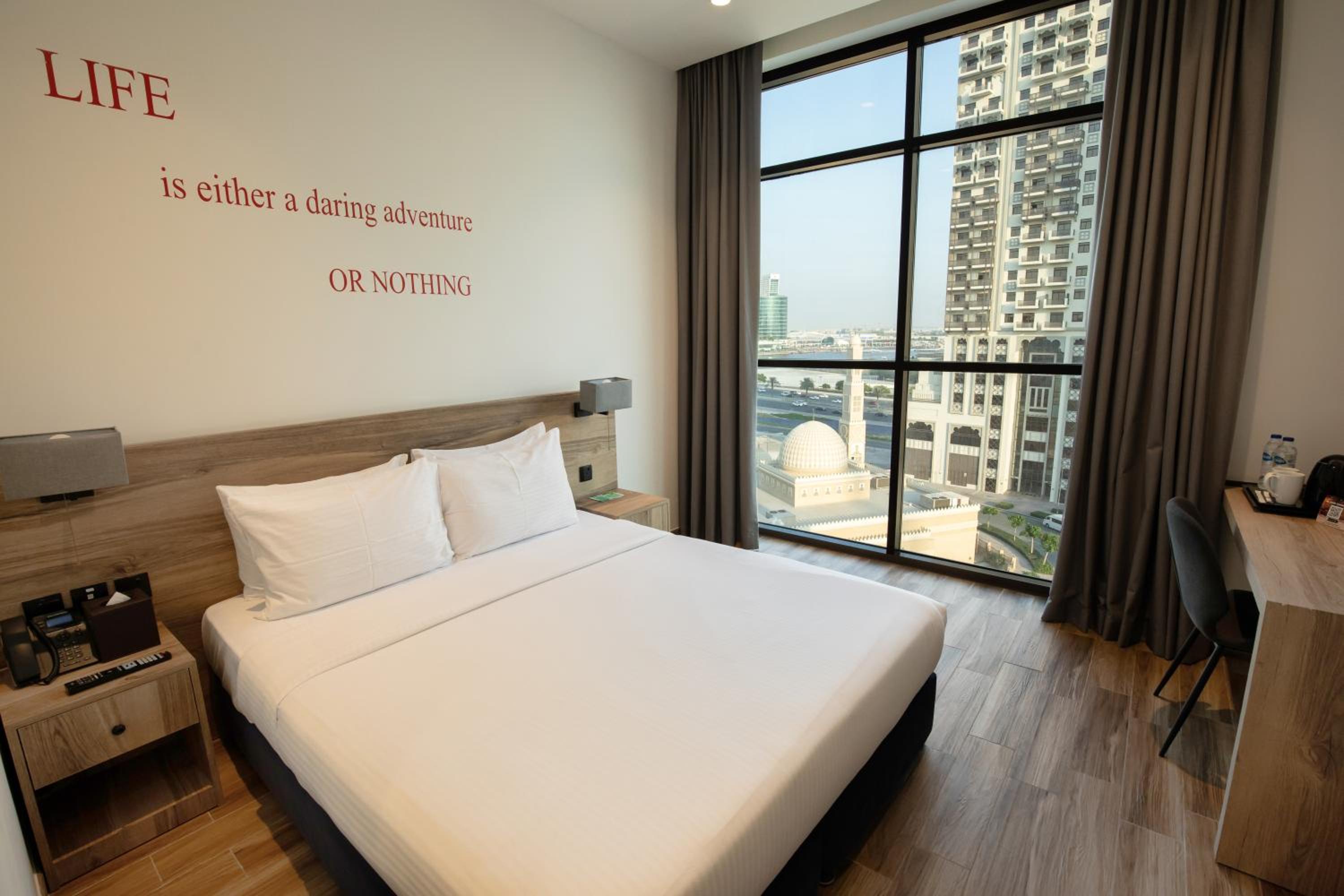 Deluxe Room King Bed with City View (includes 15% off F&B) photo 1