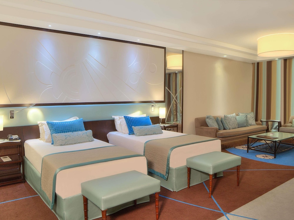 Junior Suite, 2 Twin Beds photo 2