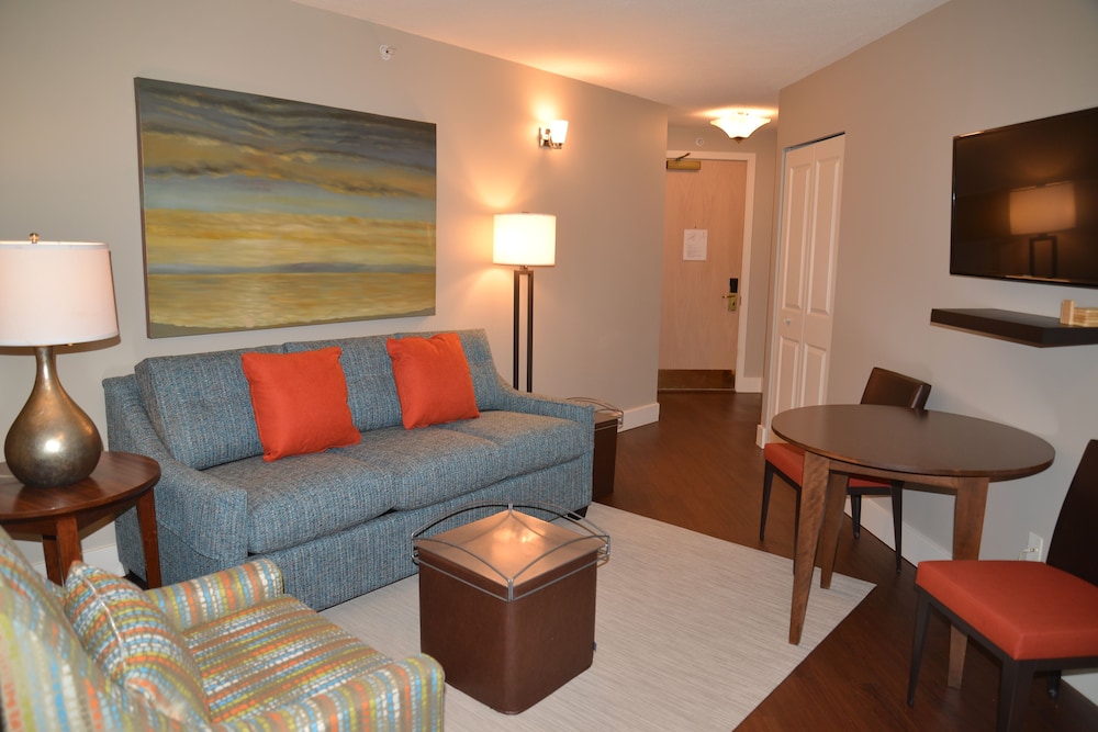 Room, 2 Bedrooms